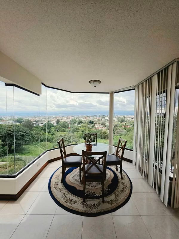 Apartamento en venta – Altos de Mayorca  San Rafael de Escazú
