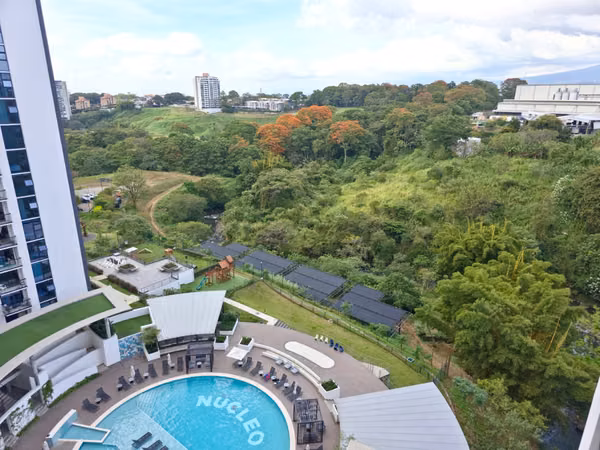 ALQUILER APARTAMENTO EN NÚCLEO SABANA | 2 HABITACIONES | BALCÓN CON VISTA | 1 PARQUEOS | $1,400