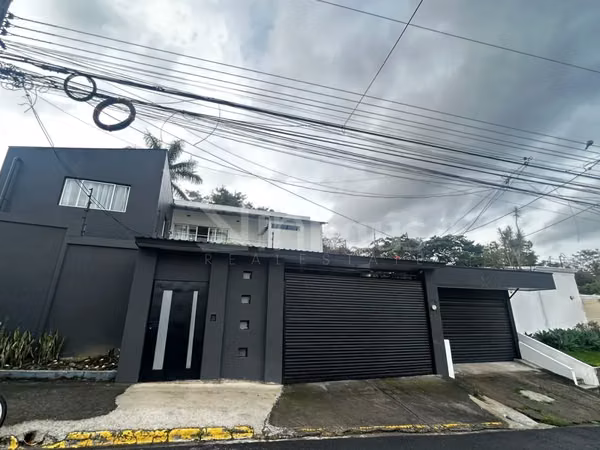 id 39987 Venta de Casa Guayabos Curridabat