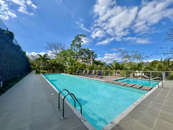 Se Vende Casa en Escazú | Vista Panorámica | Condominio Vistas de Escazú