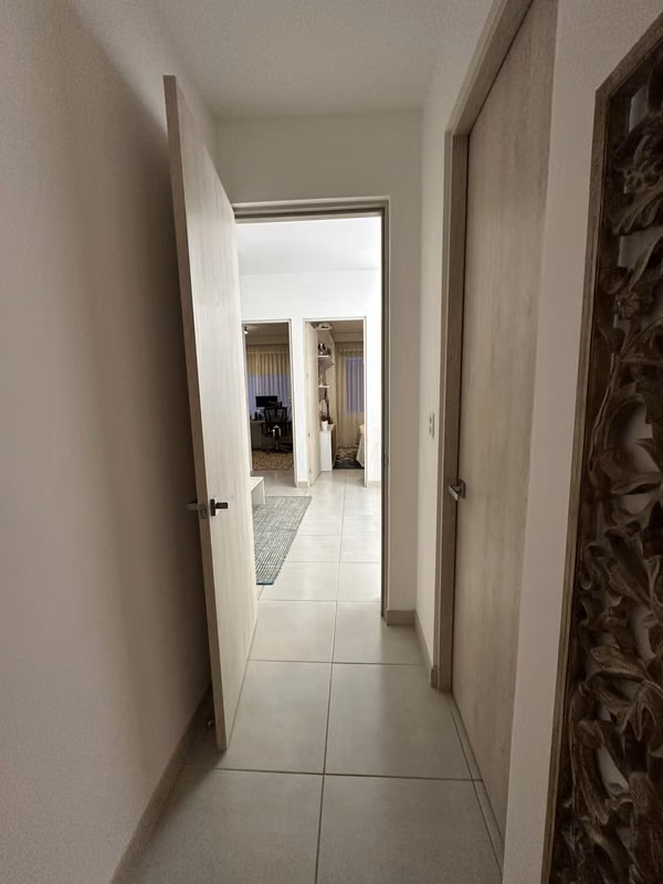 ALQUILER DE HERMOSA CASA FULL AMOBLADA EN CONDOMINIO EN BELEN