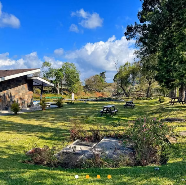 Venta de lote en residencial Arrabara