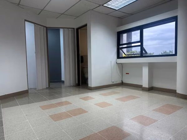 Commercial Local Rental # 6 - Escalante Quarter