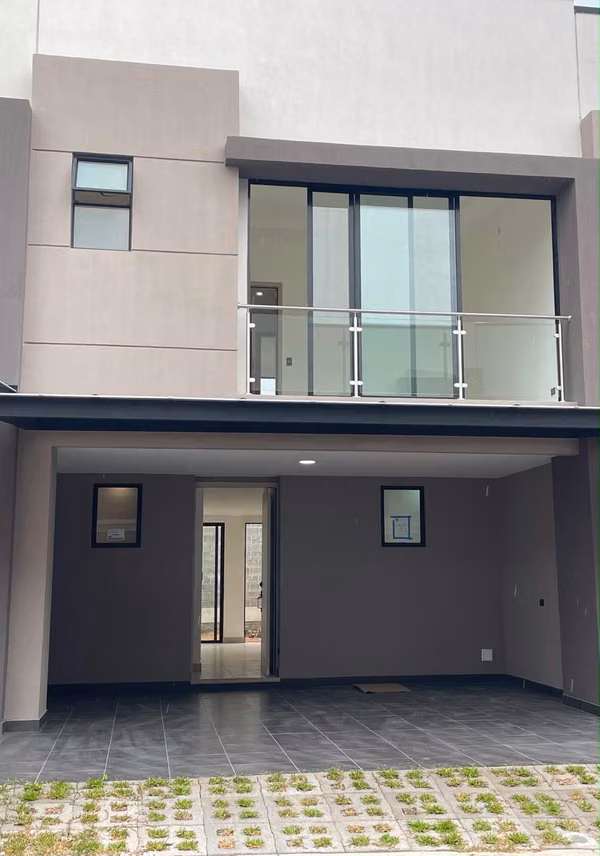 Linda casa contemporánea , nueva lista a pasarse
