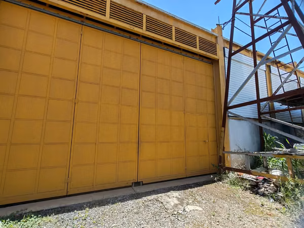 Bodega / Nave Industrial Comercial en Calle Principal, Barva de Heredia