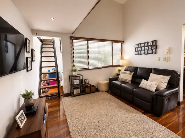 Casa en condominio pequeño en Guayabos, Curridabat