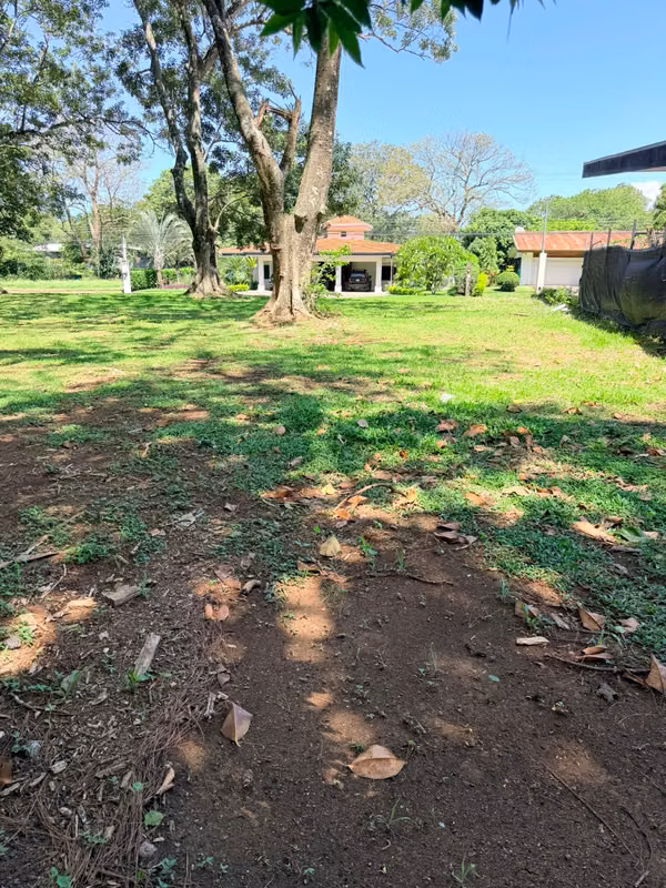 Venta Lote Hacienda Los Reyes La Guácima 900m2