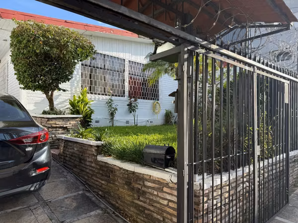 Se Vende Hermosa Casa en el Corazón de Barrio Escalante