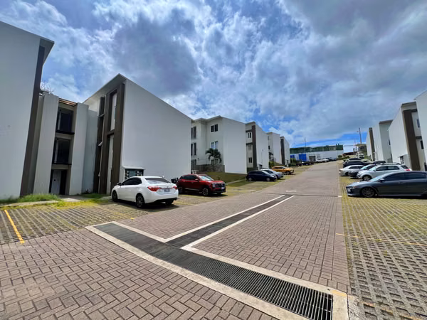 Ground-Floor Apartment | Modern, Secure & Ideally Located