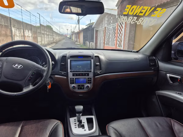 Hyundai santa fe