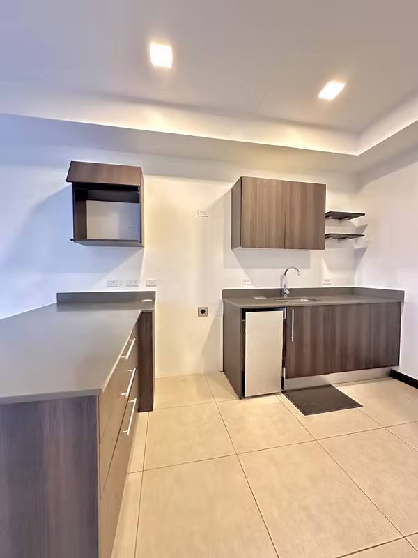 SE ALQUILA APARTAMENTO EN NUNCIATURA 2 HABITACIONES