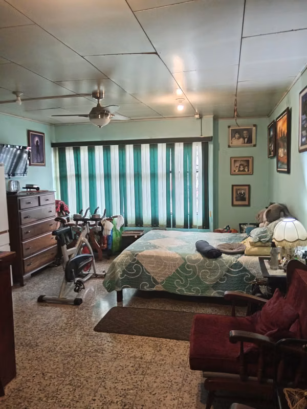 Propiedad en venta, USO DE SUELO MIXTO, en Guadalupe Centro