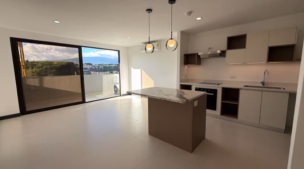Alquiler apartamento nuevo en Bosques del Café, Guachipelín Norte!