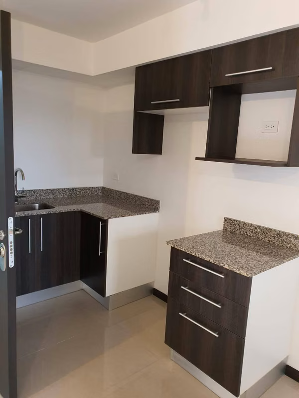 Venta de Apartamento  Cipreses, Granadilla  , Curridabat