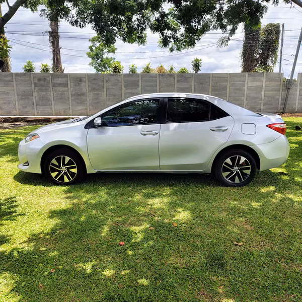 Venta de corolla 2017