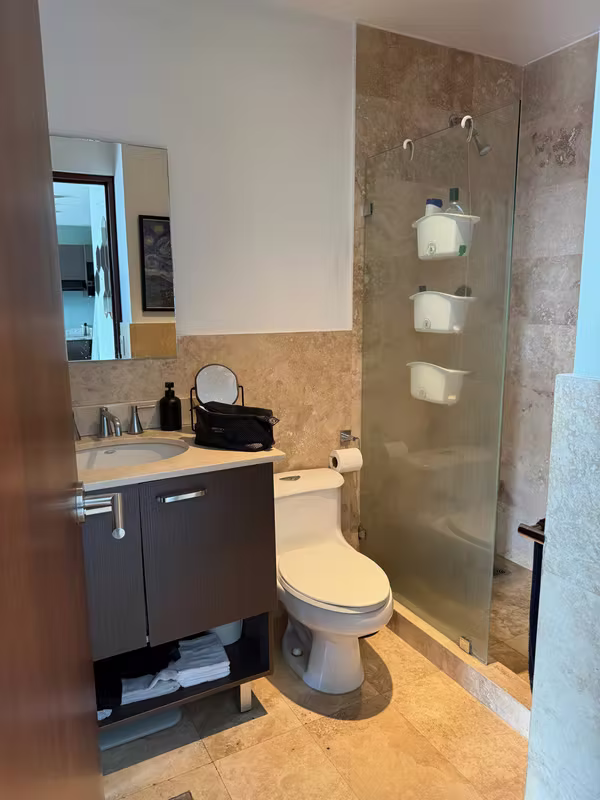 Venta de apartamento en Torres de Paseo Colon