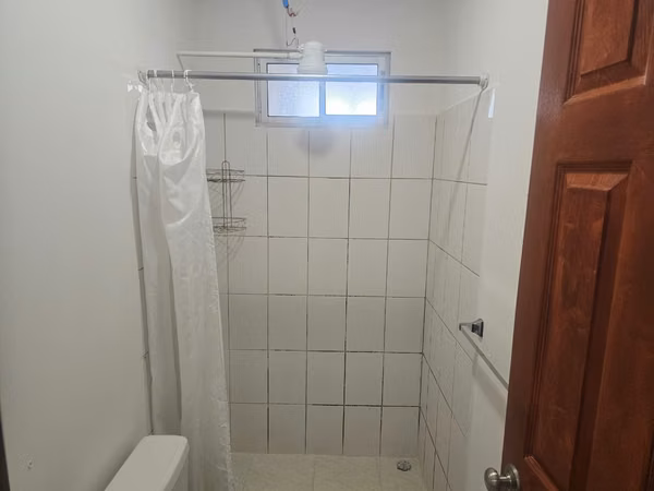 Apartamento Tipo Estudio Amueblado en Escazú | Internet y Servicios Incluidos | 325.000