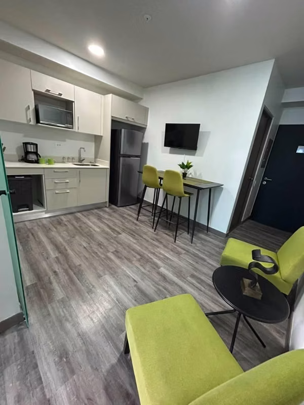 Modern apartment in Cosmopolitan Tower – Rohrmoser, San José