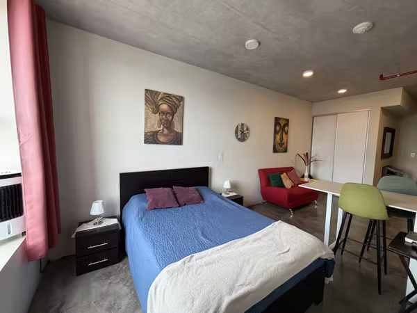 Venta de Studio Amoblado en Escalante.
