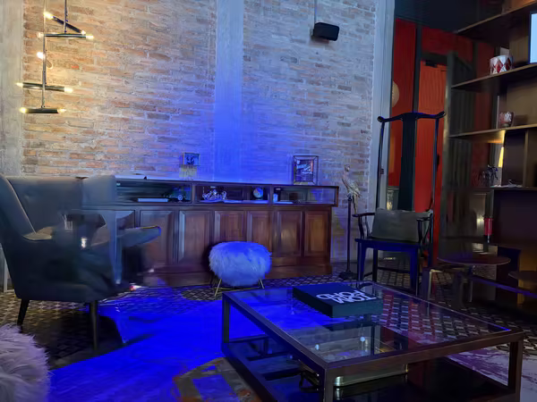 Venta de Studio Amoblado en Escalante.