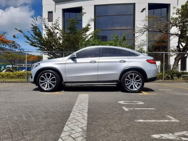 MERCEDES BENZ GLE 350D COUPE