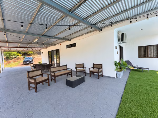 Elegante casa en Alquiler. Tamarindo, Guanacaste