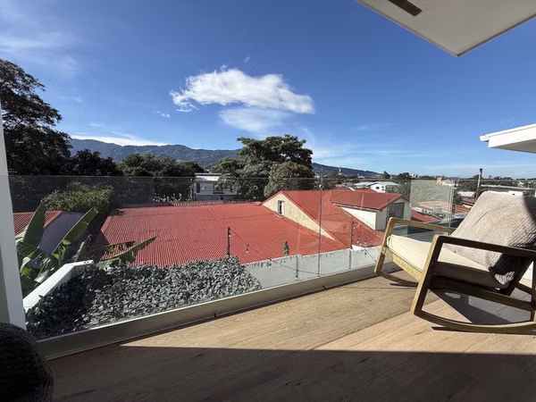Casa con o sin Muebles en Alquiler en Santa Ana | 2 Habitaciones | Piscina Privada | ID27015