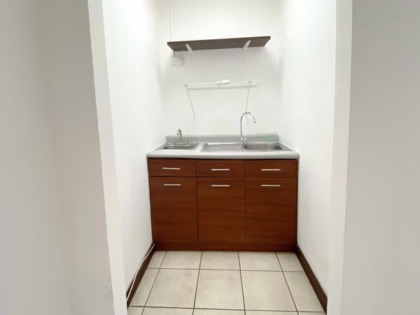 Executive Office for Lease | A/C | 160 m² | Pithaya, San José