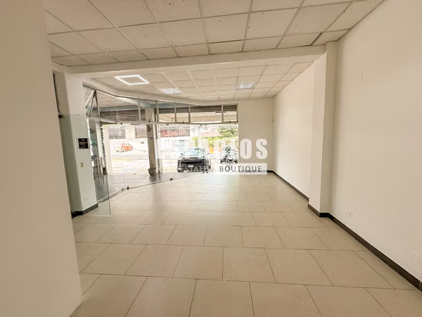 ALQUILER DE LOCAL COMERCIAL EN LA SABANA