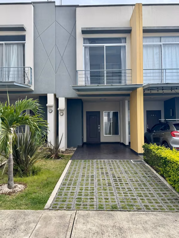 ALQUILER CASA - SAN PABLO - HEREDIA
