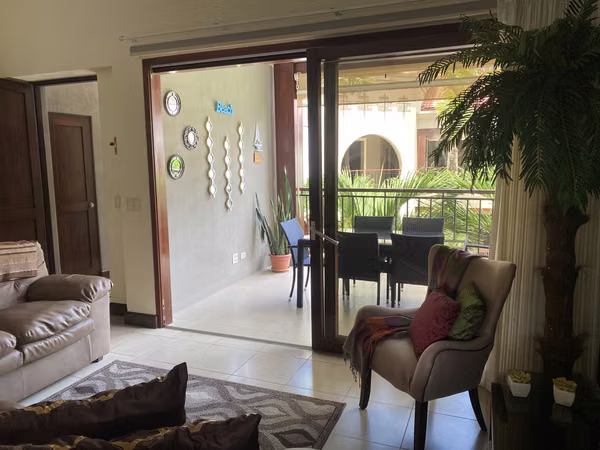 Apartamento en condominio a la venta en Jacó