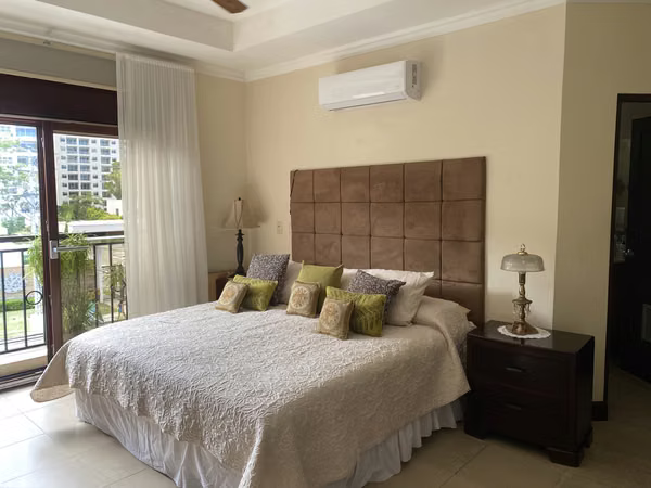 Apartamento en condominio a la venta en Jacó