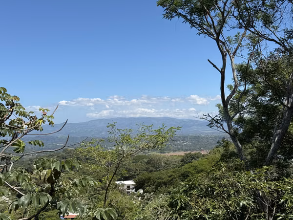 Venta de lote en Condominio en Brasil de Mora