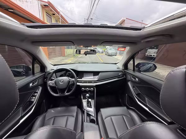 CHANGAN CS15 2024 AUTOMÁTICO