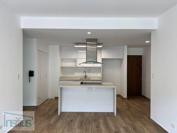 Apartamento en Venta | Rohrmoser | 2 Habitaciones | 2 Parqueos | Condominio Boutique