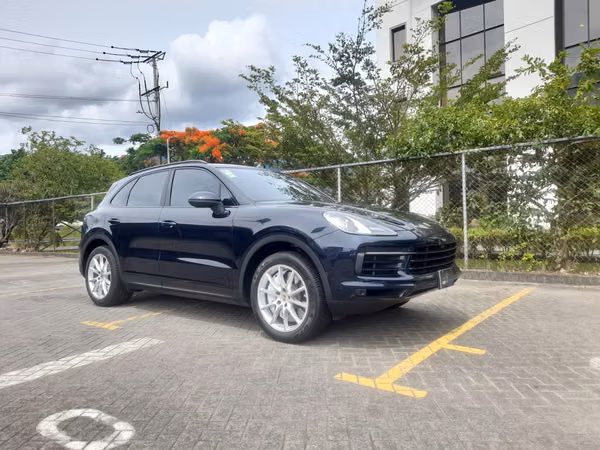 PORSCHE CAYENNE
