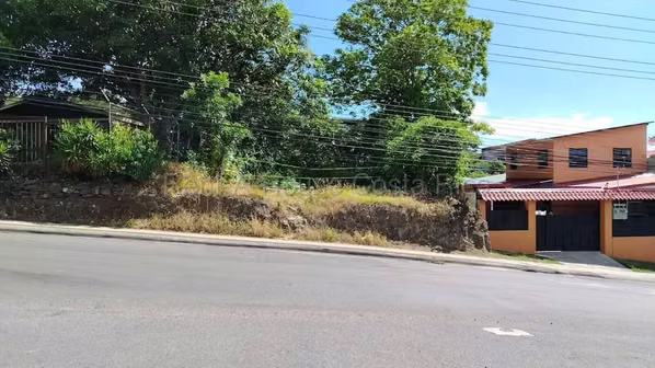 For Sale: 960 m2 Residential Lot in Santa Ana-Piedades, MP 27-69