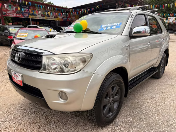 TOYOTA FORTUNER SRV-2011-AUTO-TDI-7PSJ-