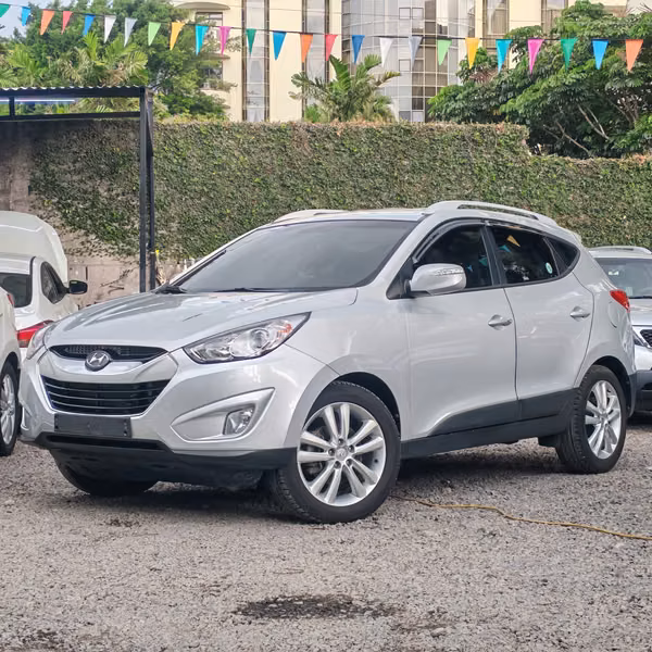 HYUNDAI   TUCSON  2012 CON FINANCIMIENTO