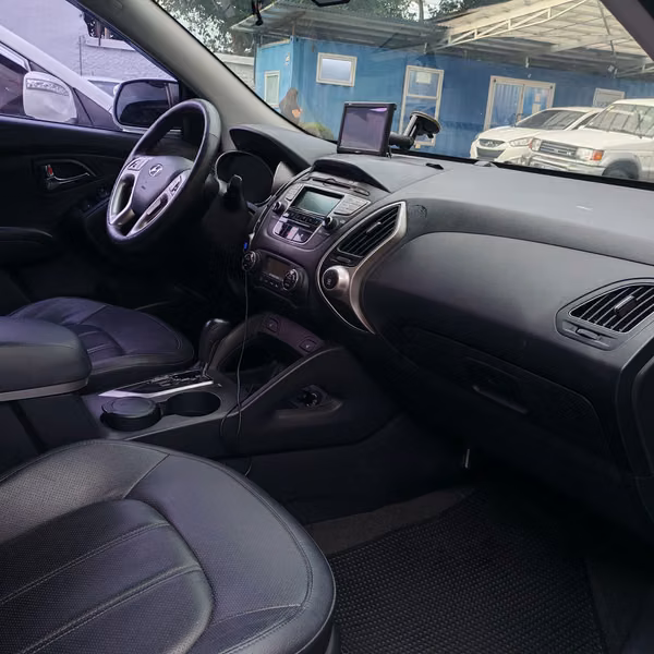 HYUNDAI   TUCSON  2012 CON FINANCIMIENTO