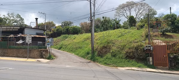 VENDO DOS LOTES EN BARVA.