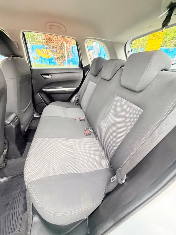 Suzuki Vitara GL Plus z 2022