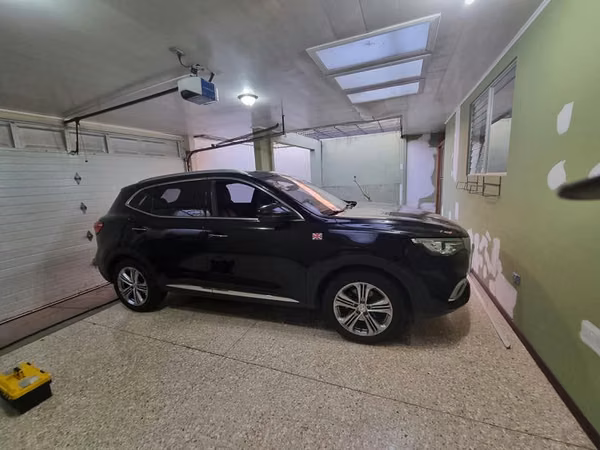 Beautiful 4-bedroom house for rent in Los Colegios, near Lincoln Mall, Moravia.