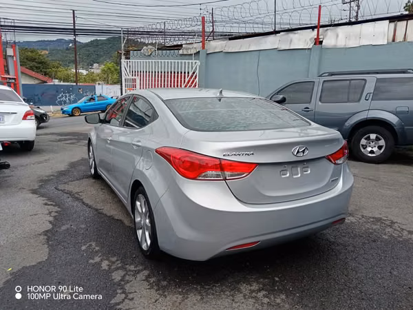 Hyundai elantra limited