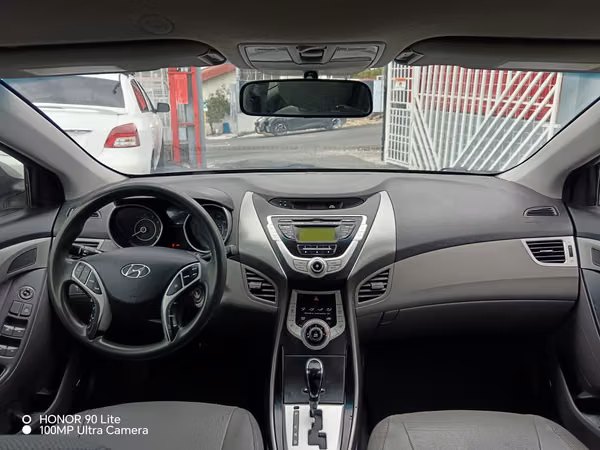 Hyundai elantra limited