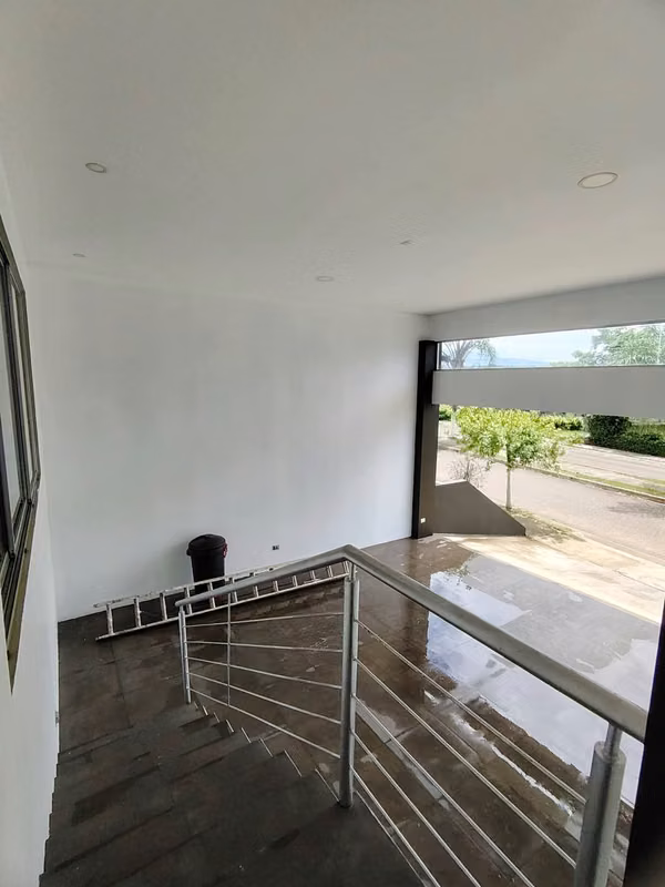 ¡Hermosa casa como nueva en venta! Condominio Montezuma, Grecia, Alajuela