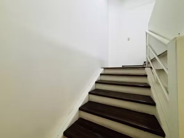 Locales comerciales 57m2 San Rafael de Escazú parqueo seguridad