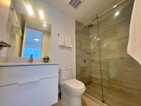 Venta penthouse de lujo con elegantes acabados, La Sabana. (IC)