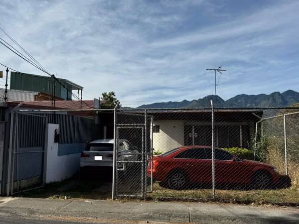 Se vende casa 508 mtrs terreno en Hatillo 2