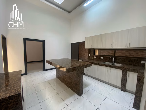 ALQUILER DE LUJOSA CASA-ROHRMOSER-NUNCIATURA-USO SUELO MIXTO-APTA OFICINAS-NEGOCIOS